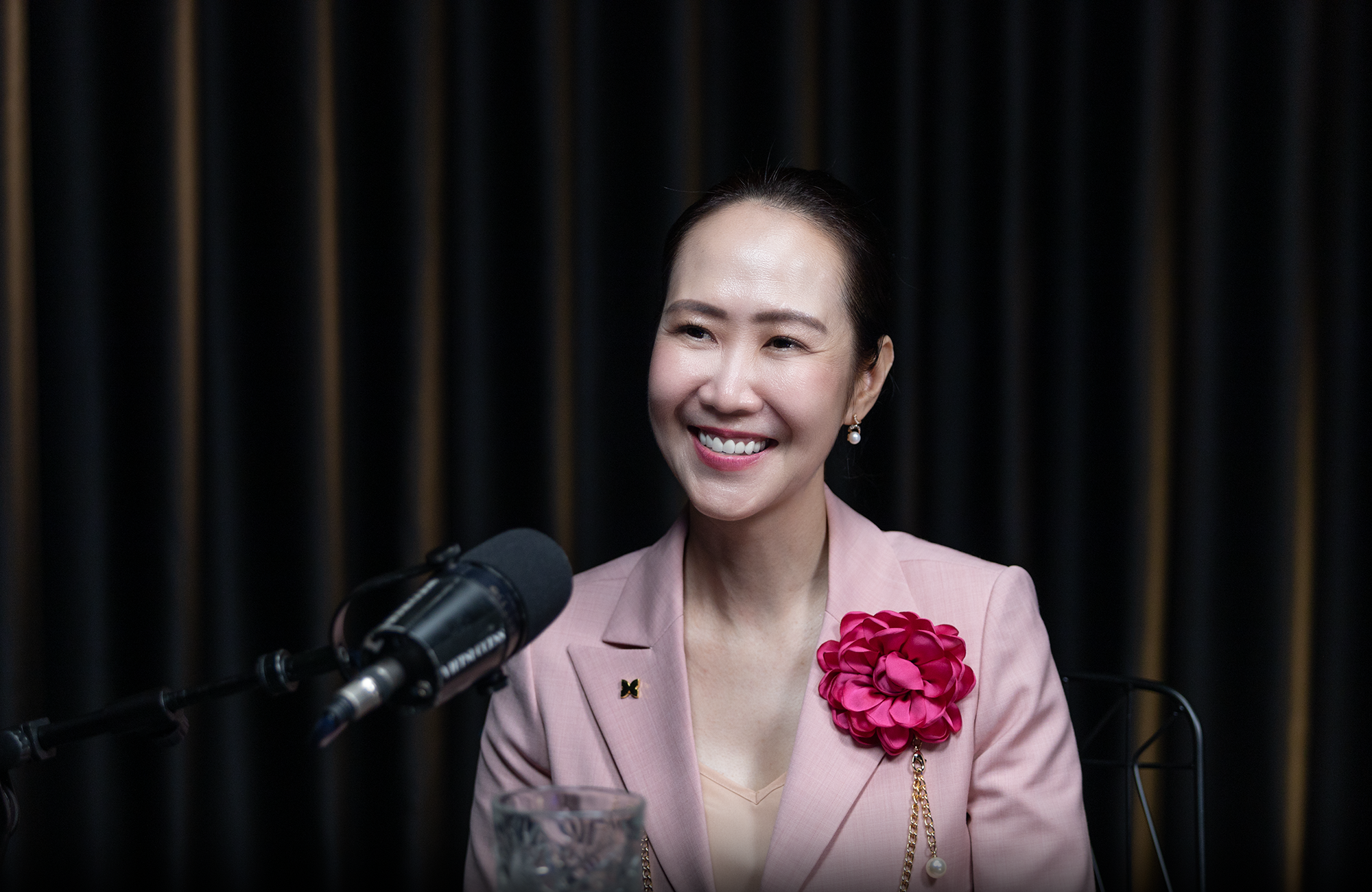 Chị Khánh Linh